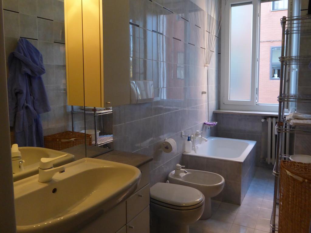 Casa Clemente In Cit Turin - Vicino A Porta Susa E Metro Eksteriør billede