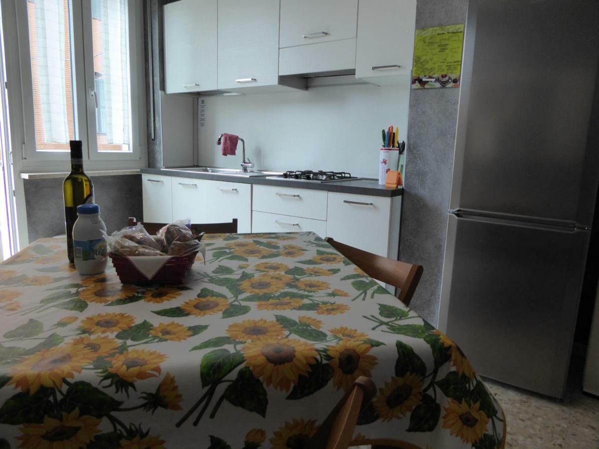Casa Clemente In Cit Turin - Vicino A Porta Susa E Metro Eksteriør billede